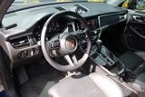 Certified 2024 Porsche Macan image 4