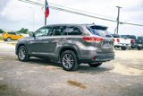 Used 2019 Toyota Highlander XLE image 4