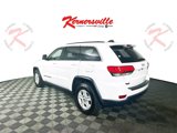 Used 2017 Jeep Grand Cherokee Laredo image 5