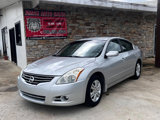 Used 2011 Nissan Altima 2.5 S w/ Special Edition Pkg image 2