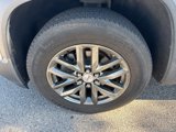 Used 2017 GMC Acadia SLT image 3