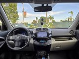 Used 2014 Toyota RAV4 EV image 5