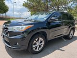 Used 2015 Toyota Highlander XLE image 2