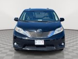 Used 2017 Toyota Sienna XLE Premium image 2