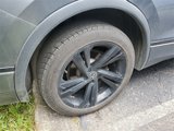 Used 2023 Volkswagen Tiguan SE R-Line image 5