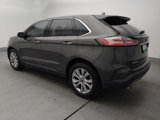 Used 2019 Ford Edge Titanium image 3