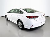 Used 2018 Hyundai Sonata SE w/ Winter Weather Package image 5