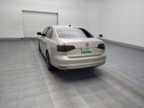 Used 2016 Volkswagen Jetta S image 5