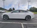 Used 2024 Chevrolet Malibu LT image 2