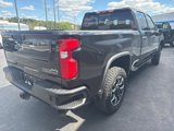Used 2022 Chevrolet Silverado 2500 High Country w/ Z71 Off-Road Package image 2