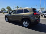 Used 2015 Jeep Cherokee Latitude image 4