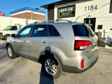 Used 2014 Kia Sorento LX image 3