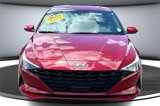Used 2023 Hyundai Elantra SEL w/ Convenience Package image 2
