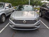 Used 2021 Volkswagen Jetta SE image 2