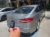 Used 2020 Ford Fusion SE image 2