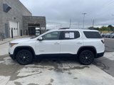 Used 2018 GMC Acadia SLT w/ LPO, Black Accent Package image 4