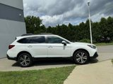 Used 2018 Subaru Outback 2.5i Limited image 2