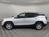 Used 2022 GMC Terrain SLE w/ LPO, Floor Liner Package image 5