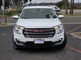 Used 2023 GMC Terrain SLT image 2
