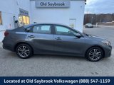 Used 2022 Kia Forte LXS w/ LXS Technology Package image 2