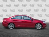 Used 2015 Toyota Camry SE image 3