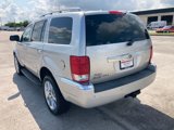 Used 2007 Chrysler Aspen Limited image 3