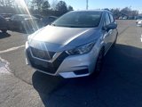 Used 2021 Nissan Versa SV image 3