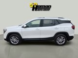 Used 2024 GMC Terrain SLT w/ Infotainment Package II image 2