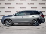 Used 2018 Nissan Pathfinder S image 2