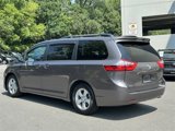 Used 2017 Toyota Sienna LE image 3