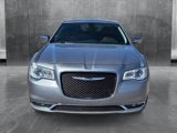 Used 2016 Chrysler 300 C image 2