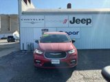 New 2025 Chrysler Pacifica Select image 2