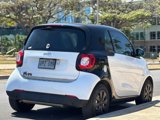 Used 2017 smart fortwo passion image 5