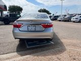 Used 2017 Toyota Camry SE image 4