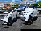 Used 2020 Land Rover Discovery SE image 3