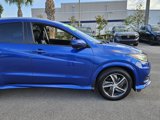 Used 2020 Honda HR-V Touring image 2