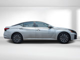 Used 2023 Nissan Altima 2.5 SV image 3
