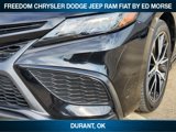 Used 2023 Toyota Camry SE image 5