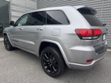 Used 2018 Jeep Grand Cherokee Altitude image 3