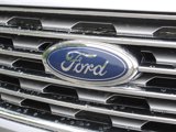Used 2022 Ford Edge SEL w/ Convenience Package image 3