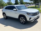 Used 2020 Volkswagen Atlas Cross Sport SEL Premium image 2