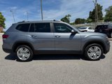 Used 2019 Volkswagen Atlas SE w/ Towing Package image 2