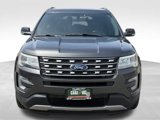 Used 2017 Ford Explorer XLT w/ Equipment Group 202A image 2