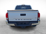 Used 2016 Toyota Tacoma 4x4 Double Cab image 4