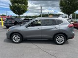 Used 2018 Nissan Rogue SV image 5