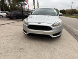Used 2017 Ford Focus SE image 4