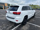 Used 2020 Jeep Grand Cherokee Altitude image 3