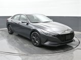 Used 2023 Hyundai Elantra SEL image 2