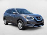 Used 2019 Nissan Rogue SV image 3