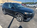 Used 2019 Jeep Cherokee Limited w/ Luxury Group image 2